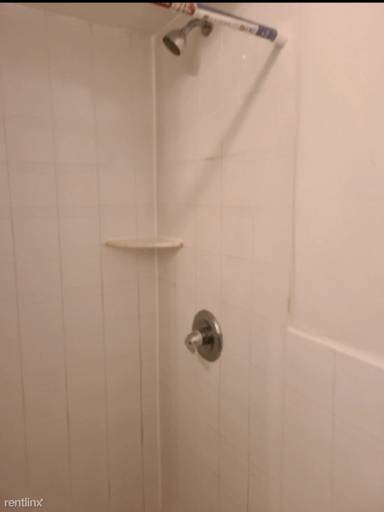 Main picture of 4600 Park Ave