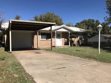 Main picture of 505 Ann Dr