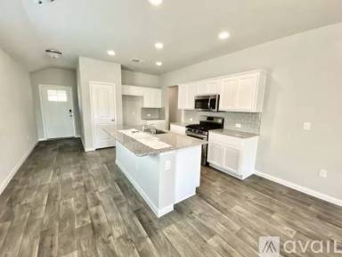 Main picture of 3525 Kotche St