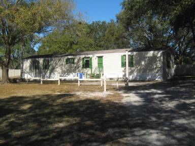 Main picture of 5905 Lynn Rd