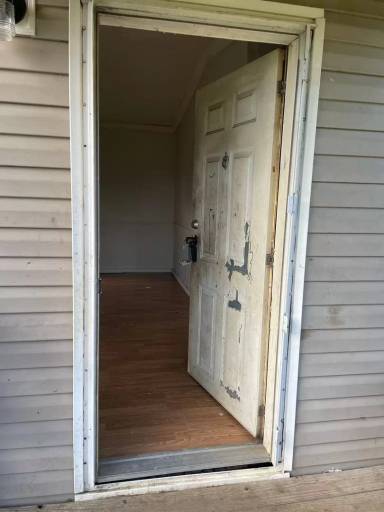 Main picture of 466 Hattie Ln