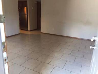 Main picture of 1101 E 9th St