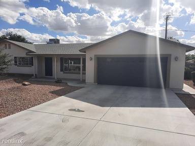 Main picture of 3037 E Sells Dr