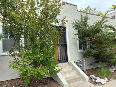Main picture of 604 W 13th St