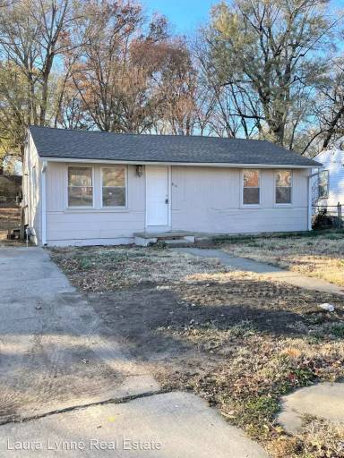 Main picture of 808-814 S Woodland Ave