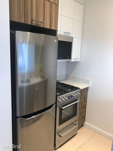 Main picture of 741 Columbus Ave