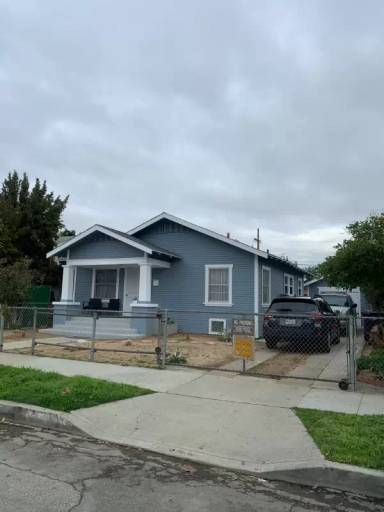 Main picture of 1382 Dawson Ave