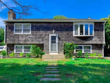 Main picture of 383 Davit Ave