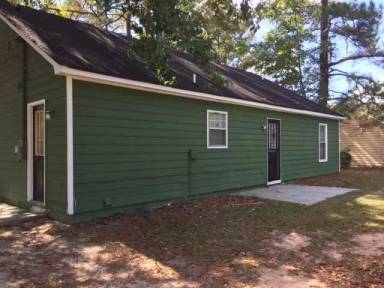 Main picture of 2795 Sapphire St