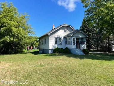 Main picture of 923 Berwood Ave