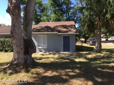 Main picture of 555 E Voorhis Ave
