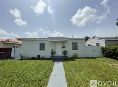 Main picture of 3934 SW 58th Ct