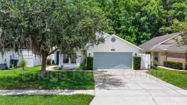 Main picture of 10315 Winding Creek Ln
