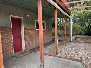 Main picture of 17925 Old Highway 99 SW