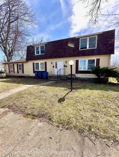 Main picture of 1035 N 7th St