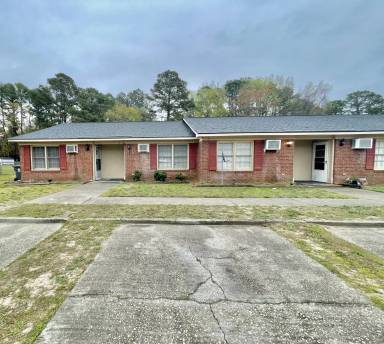 Main picture of 3245 Willard Dr