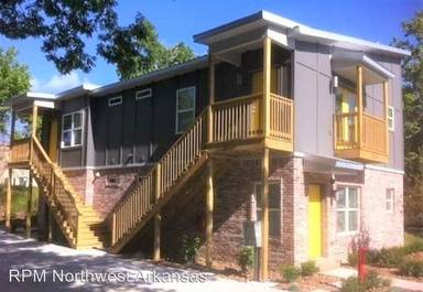 Main picture of 1205 N Oakland Ave