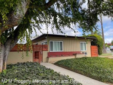 Main picture of 4504 Palm Ave