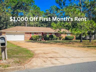 Main picture of 81 Country Club Rd