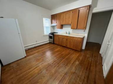 Main picture of 1805 11th Ave S