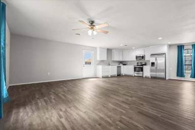 Main picture of 327 Hiracheta Dr