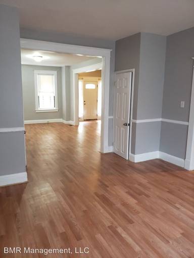 Main picture of 3324 Gwynns Falls Pkwy