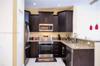 Main picture of 2093 Pasa Verde Ln