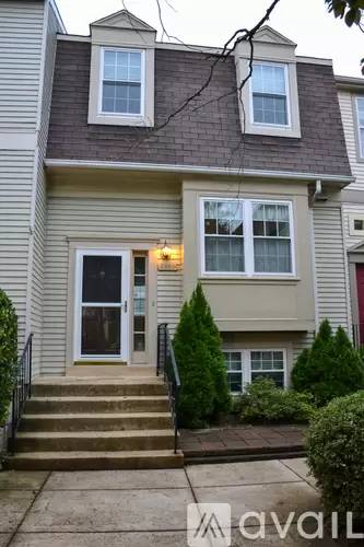 Main picture of 5950 Annaberg Pl