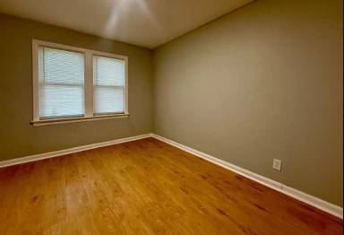 Main picture of 433 N Indiana Ave