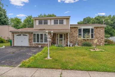 Main picture of 27 Margaret St