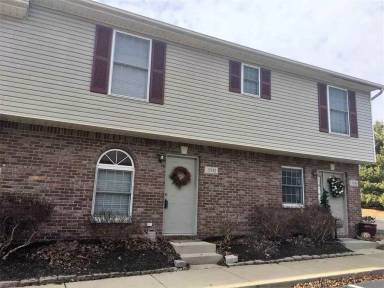 Main picture of 3332 S Oaklawn Cir