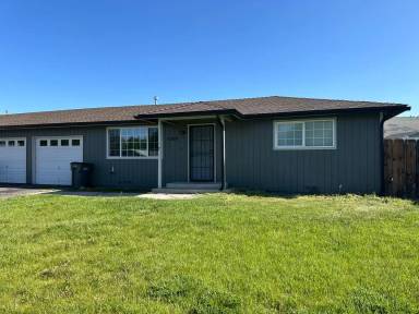 Main picture of 6209 Onyx Ave