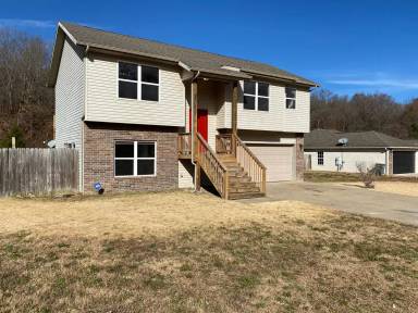Main picture of 116 Valley Way
