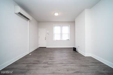 Main picture of 2523 N Opal St