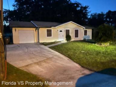 Main picture of 608 Floridian Dr