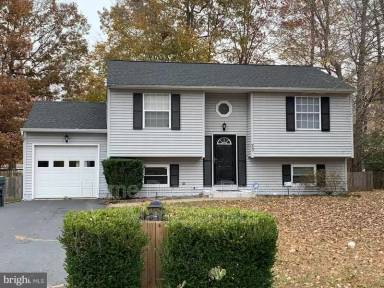 Main picture of 23 Saint Albans Blvd