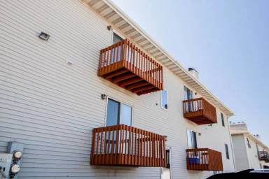 Main picture of 3004 Clearwater Ave