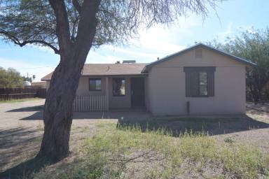 Main picture of 2910 E 28th St