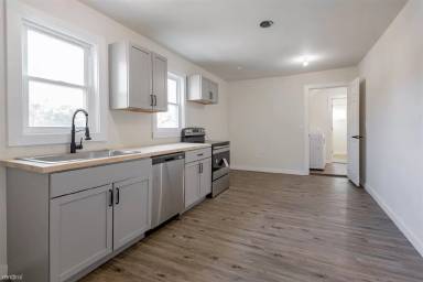 Main picture of 1939 25th St