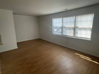 Main picture of Country Manor Apartments