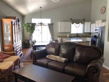 Main picture of 615 Riverwalk Dr