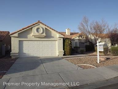 Main picture of 2748 Pinewood Ave