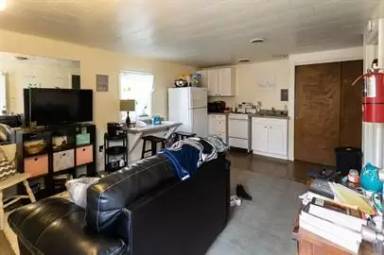Main picture of 856 Wayne Ave
