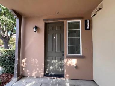 Main picture of 427 Anchor Ln