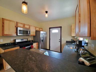 Main picture of 2472 Milkhouse Ave