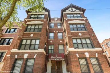 Main picture of 5742 S King Dr