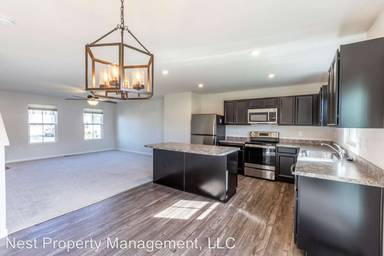 Main picture of 525 Oland St