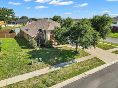 Main picture of 5620 Birmingham Cir