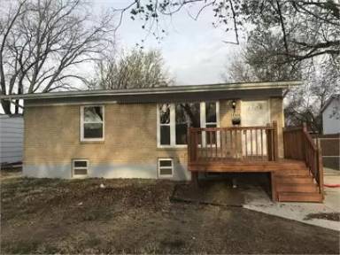 Main picture of 2337 S Euclid Ave