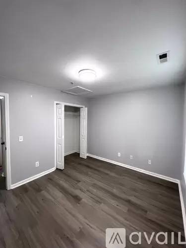 Main picture of 1950 Trailwood Heights Ln